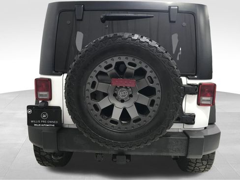 Used 2017 Jeep Wrangler Unlimited Sport w/ Quick Order Package 24S AWD/4WD image 5