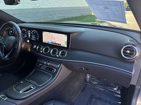Used 2022 Mercedes-Benz E 350 Sedan image 26