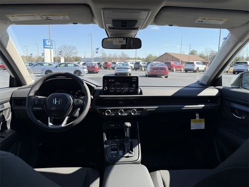 New 2026 Honda CR-V EX image 23
