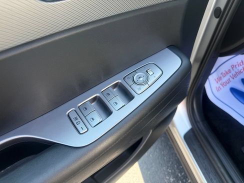 Used 2025 Hyundai Palisade SEL FWD image 13