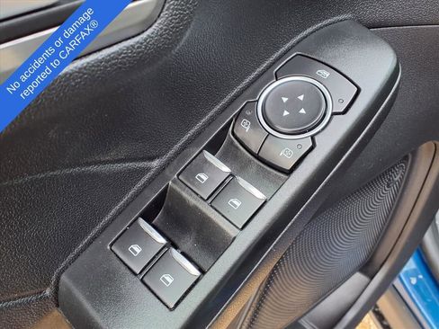 Used 2022 Ford Escape Titanium image 15