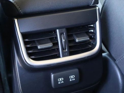 Certified 2022 Subaru Outback Premium AWD/4WD image 23