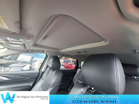 Used 2018 MAZDA CX-9 Touring w/ Touring Premium Package AWD/4WD image 11
