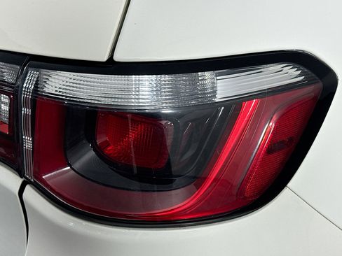 Used 2018 Jeep Compass Latitude w/ Popular Equipment Group image 33