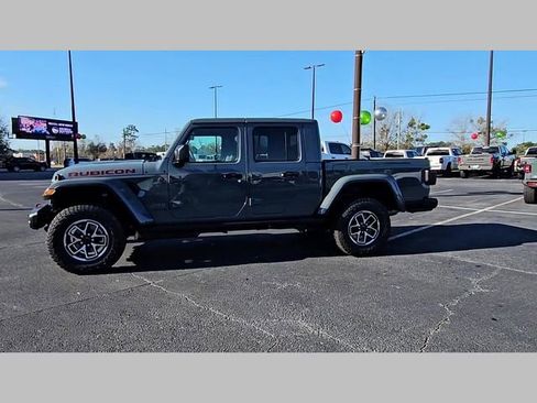 New 2026 Jeep Gladiator Rubicon image 24