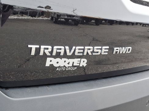 Certified 2023 Chevrolet Traverse LT image 34