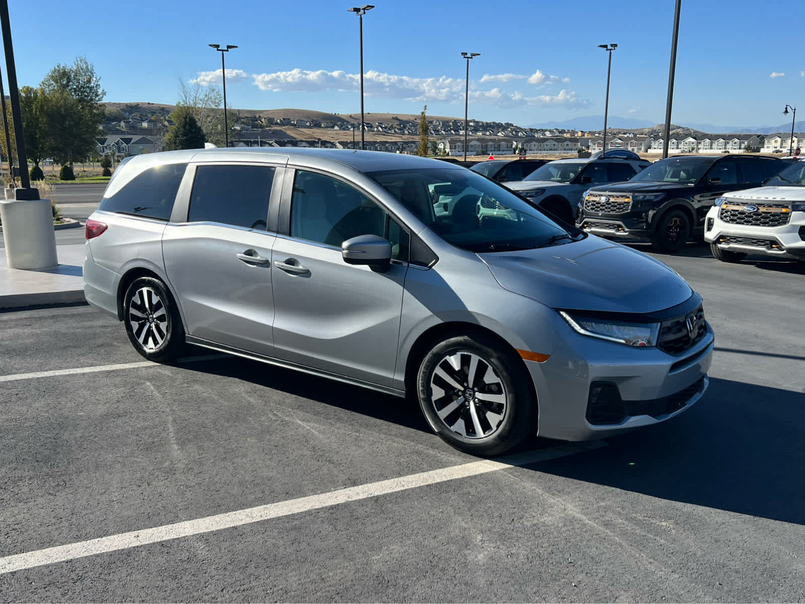 Used 2025 Honda Odyssey EX-L image 5