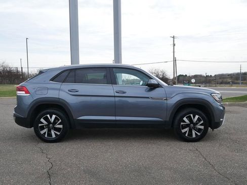 Certified 2023 Volkswagen Atlas Cross Sport SE image 8