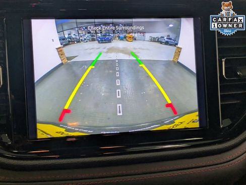 Used 2025 Dodge Durango GT AWD/4WD image 13