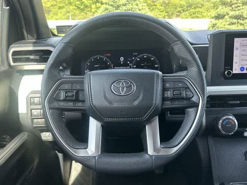 Used 2024 Toyota Tacoma TRD Off-Road AWD/4WD image 7
