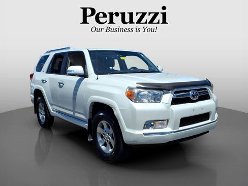 Used 2013 Toyota 4Runner SR5 w/ Premium Pkg AWD/4WD image 1