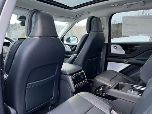 New 2026 Lincoln Aviator Reserve image 30