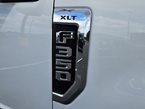Used 2021 Ford F350 XLT image 15