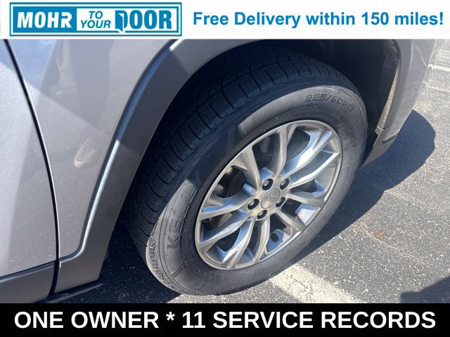 Used 2021 Jeep Cherokee Latitude Lux FWD image 46