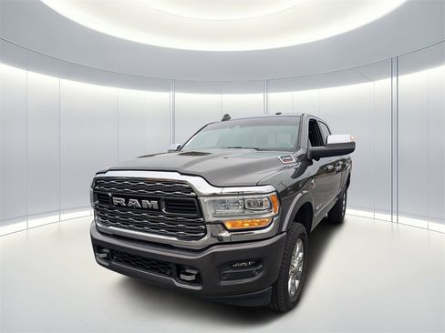 Used 2020 RAM 2500 Limited image 8