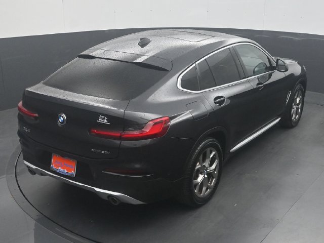 Used 2021 BMW X4 xDrive30i AWD/4WD image 25