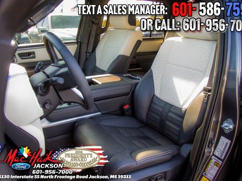 Used 2025 Toyota Sequoia Capstone image 10