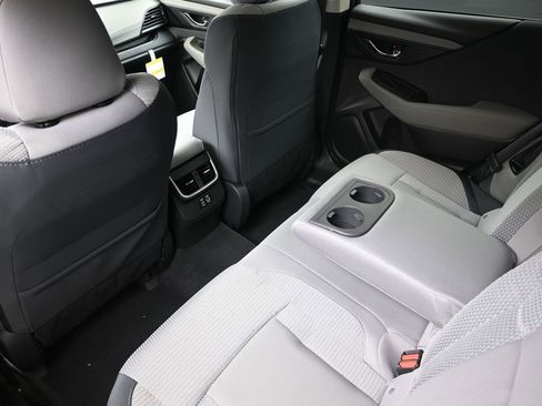 Certified 2025 Subaru Outback Premium w/ Popular Package #1A image 18