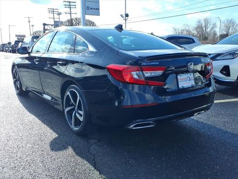 Used 2018 Honda Accord Sport image 20