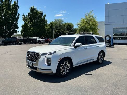 Used 2022 Hyundai Palisade Calligraphy w/ Winter Package AWD/4WD image 9