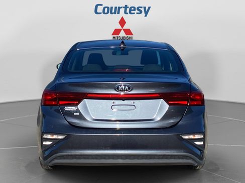 Used 2020 Kia Forte Sedan FWD image 4