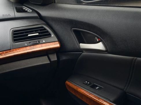 Used 2012 Honda Accord EX-L image 31