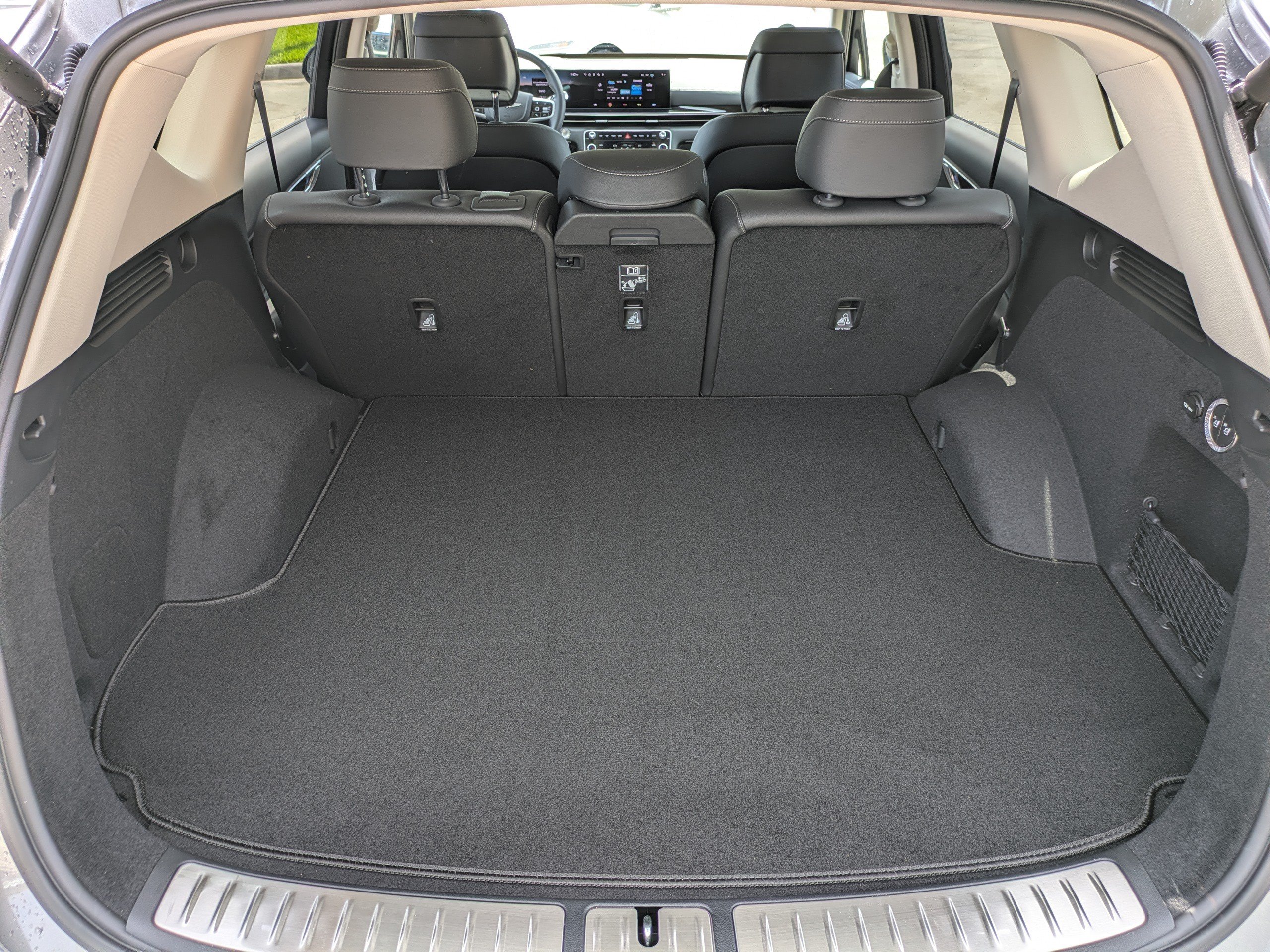 Used 2026 Genesis GV80 2.5T RWD image 11