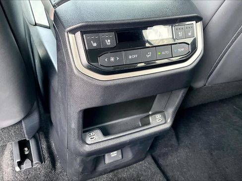 Certified 2026 Lexus TX 500h AWD w/ Technology Package image 32