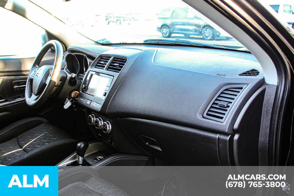 Used 2025 Mitsubishi Outlander Sport ES AWD/4WD image 21