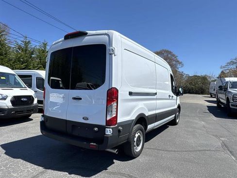 Used 2024 Ford Transit 250 148 Medium Roof w/ Load Area Protection Package RWD image 7