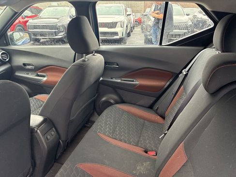 Used 2022 Nissan Kicks SR image 14