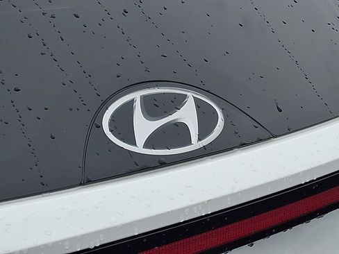 Certified 2023 Hyundai Tucson SEL w/ Convenience Package AWD/4WD image 30