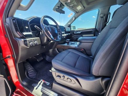 Used 2022 Chevrolet Silverado 1500 RST w/ Z71 Off-Road Package AWD/4WD image 10
