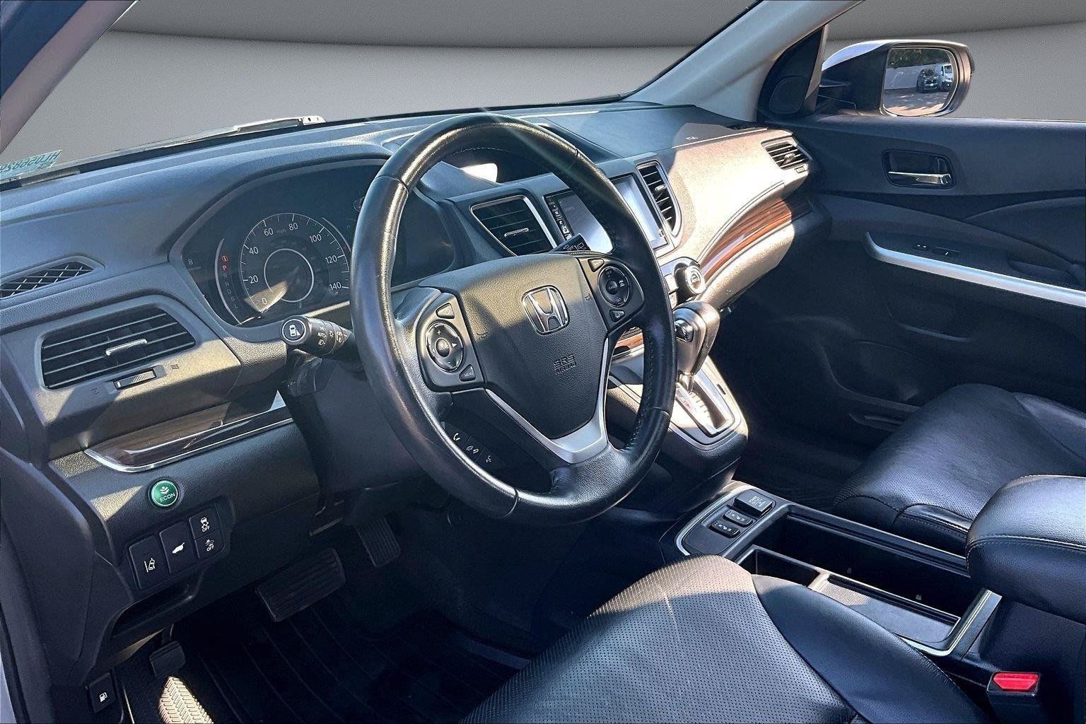 Used 2016 Honda CR-V Touring image 18