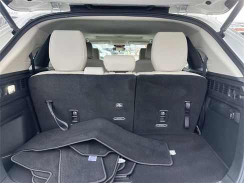 Certified 2025 MAZDA CX-90 3.3 Turbo w/ Preferred Package image 24