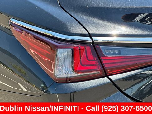 Used 2024 Lexus ES 350 w/ Accessory Package (Z2) FWD image 46