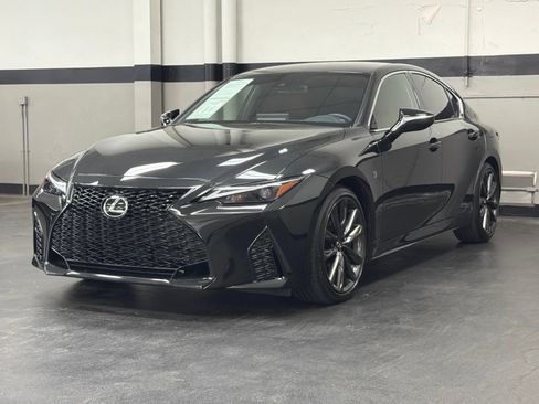 Used 2025 Lexus IS 300 F Sport RWD image 7