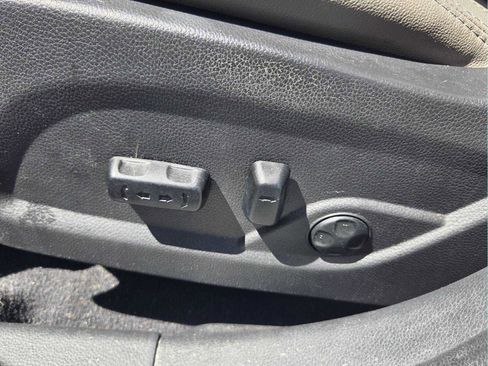 Used 2018 Hyundai Santa Fe Sport FWD image 20