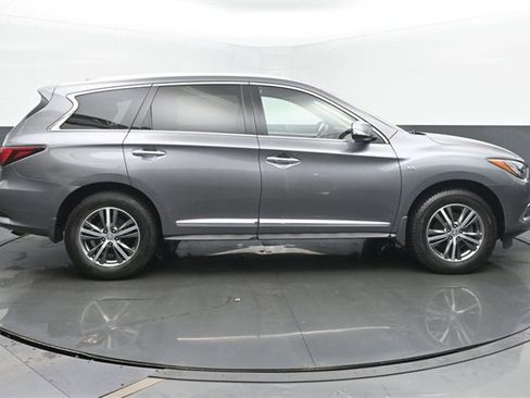 Used 2020 INFINITI QX60 Luxe w/ Essential Package image 6