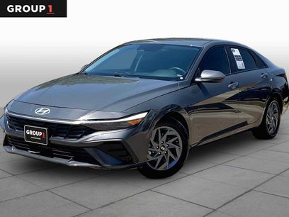 Used 2024 Hyundai Elantra SEL