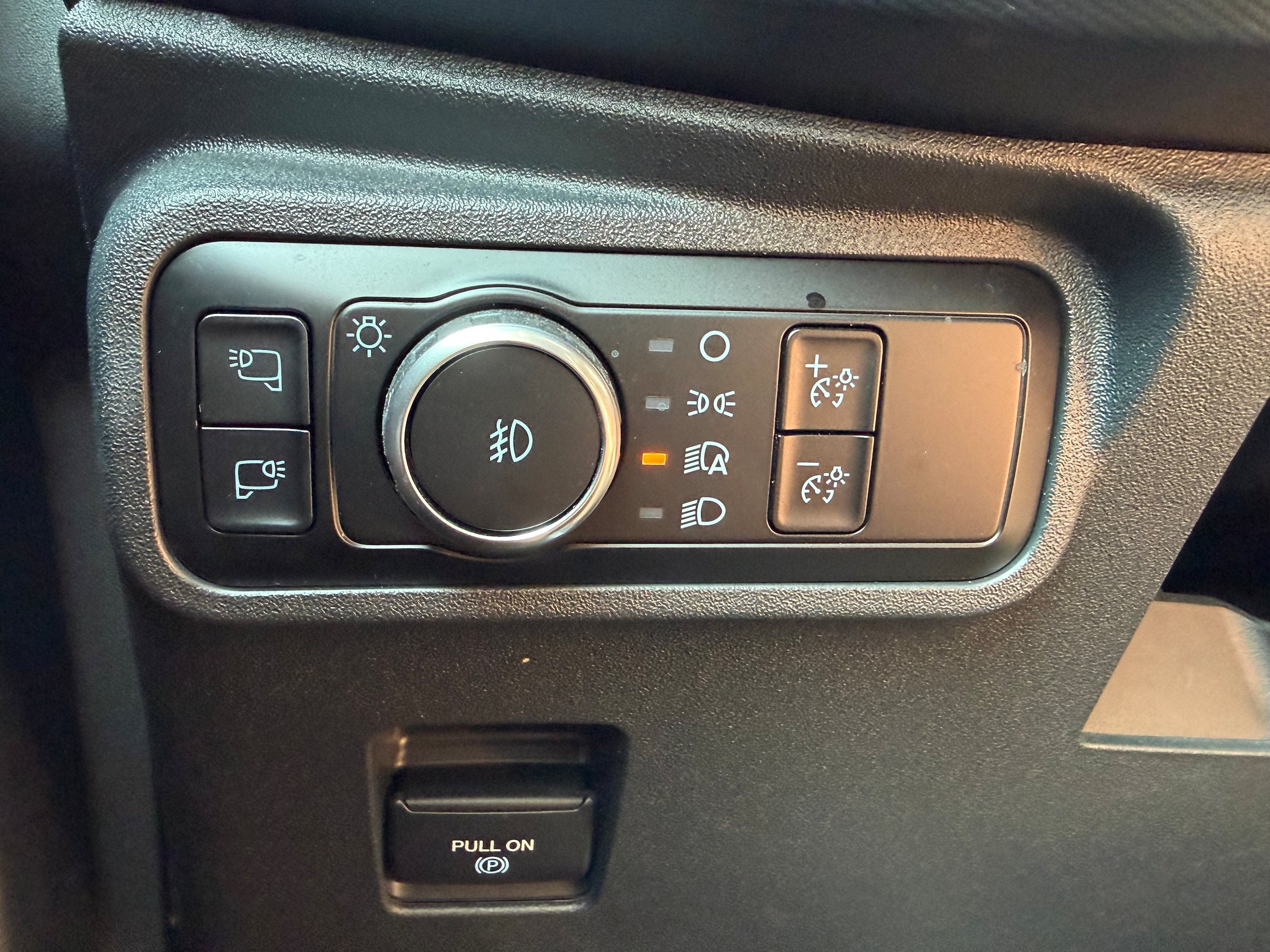 Used 2023 Ford Bronco Outer Banks AWD/4WD image 25