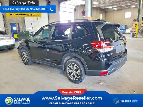 Used 2020 Subaru Forester Premium AWD/4WD image 3