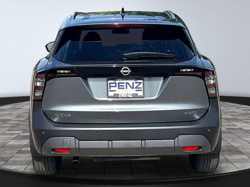 Used 2026 Nissan Kicks SV w/ SV Premium Package AWD/4WD image 6