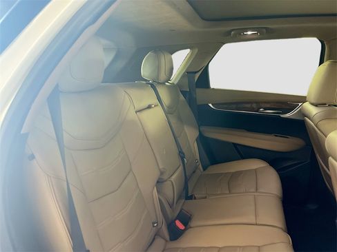 Used 2021 Cadillac XT5 Sportv w/ Platinum Package image 28