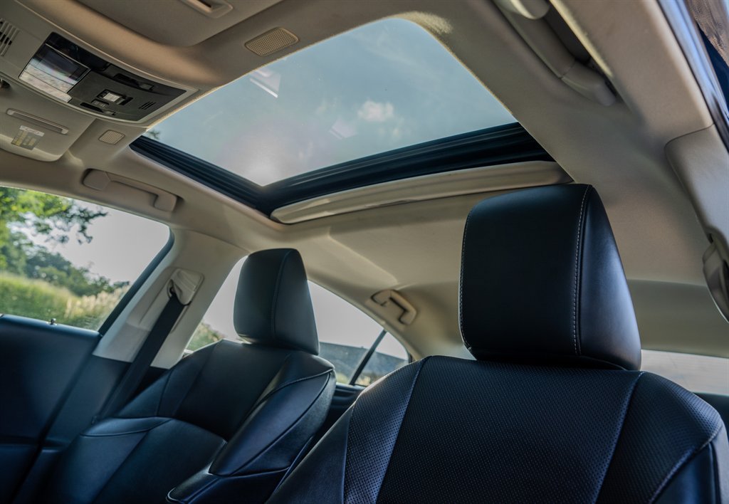 Used 2019 Lexus ES 350 w/ Premium Package FWD image 28