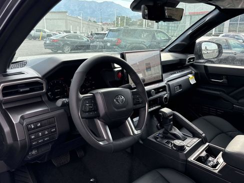 New 2026 Toyota Tacoma TRD Off-Road w/ TRD Off Road Premium Package AWD/4WD image 7