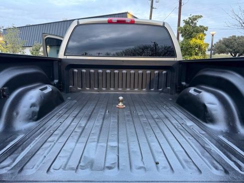 Used 2006 Dodge Ram 2500 Truck SLT w/ Light Group image 13