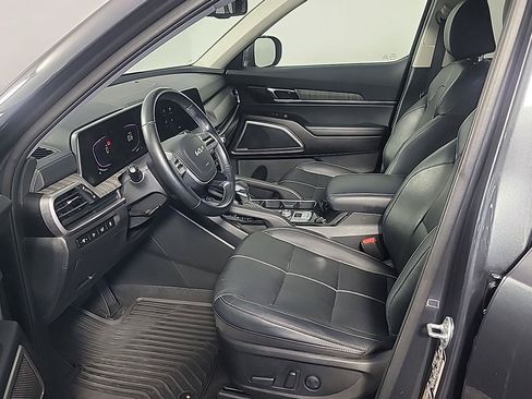 Certified 2024 Kia Telluride EX FWD image 19