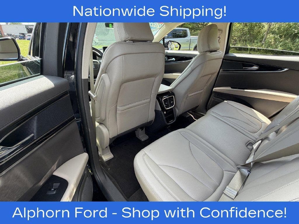 Used 2023 Lincoln Nautilus AWD w/ Premium Package image 22