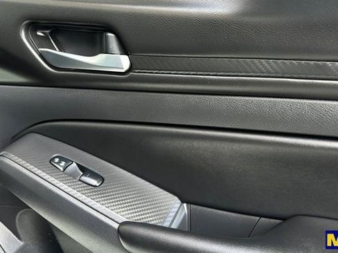 Used 2021 Nissan Altima 2.5 S image 18